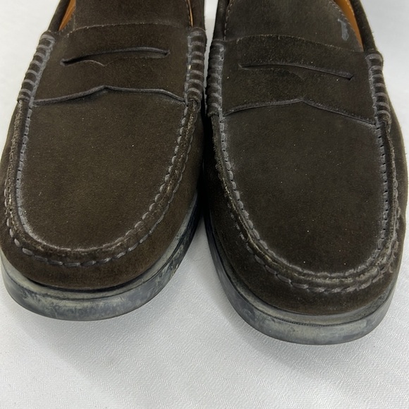 TOD’s Gommino Driving Shoes in Suede main image 8